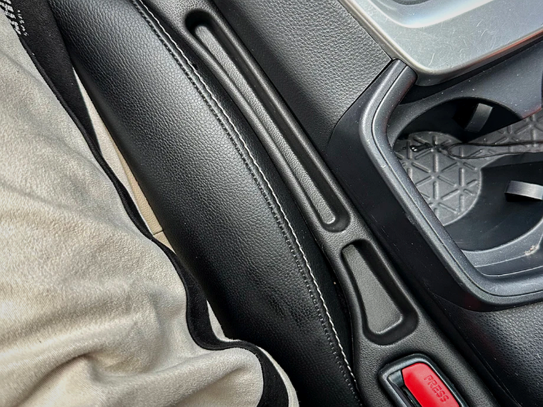 Looks like it came with the car.